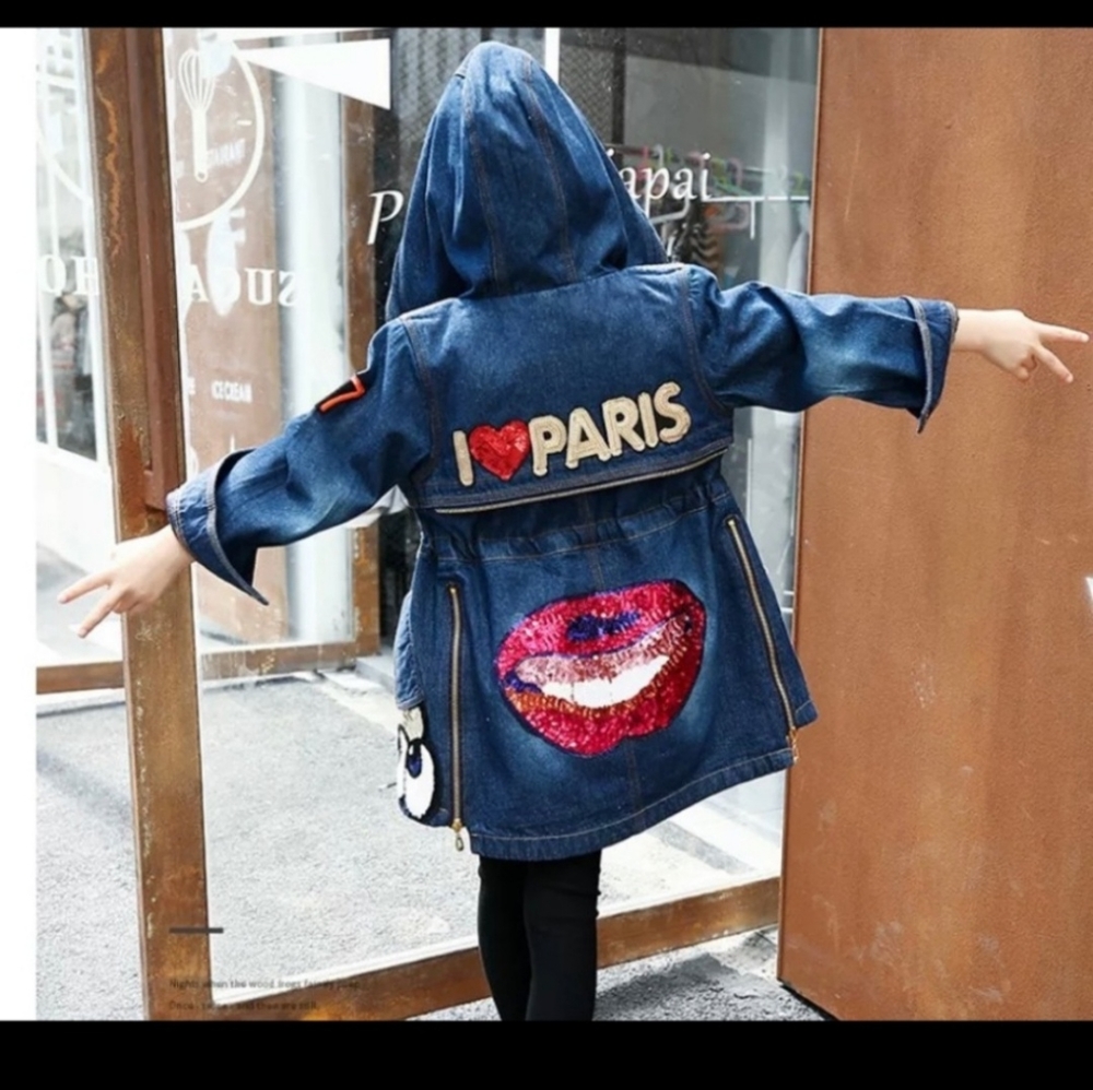 Heavy and Cute Hooded Jacket Sz. 6/7